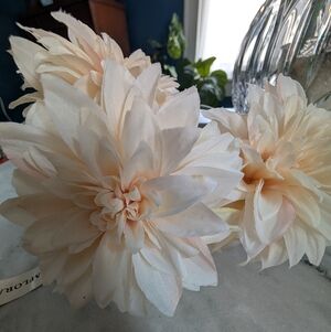 Afloral Peach Cream Artificial Dahlia Floqerrz